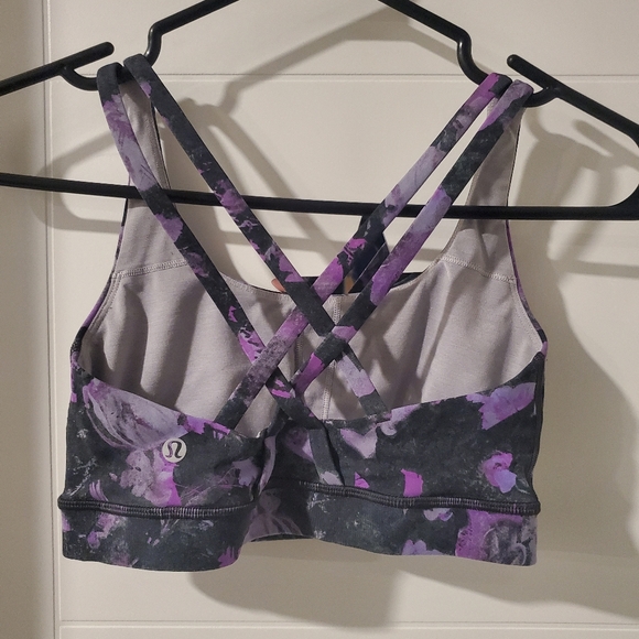 Lululemon Energy Bra Size 4 - Picture 13 of 14